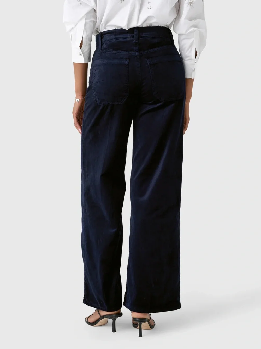 NWT Frame Le-Slim Palazzo Modernest Pocket Jean in Navy Velvet Size 26 - Picture 3 of 14